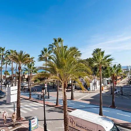 Vistas Al Mar En El Centro De Puerto Banus 3 4h Apartamento