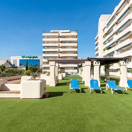 Vistas Al Mar En El Centro De Puerto Banus 3 4h Apartamento *