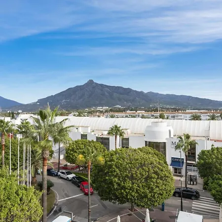 Vistas Al Mar En El Centro De Puerto Banus 3 4h * Marbella
